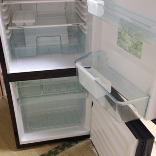とてもきれいな冷蔵庫　ユーイング製　半年使用　格安でお譲りします...