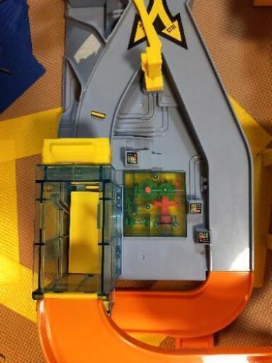 一部動作不良 Dxトミカ整備工場 箱付き 犬輔 馬込のおもちゃの中古あげます 譲ります ジモティーで不用品の処分