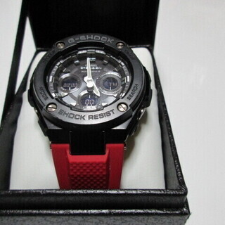 数回着用美品Ｇ-SHOCK　GST-W300G　Gスチール　ソーラー