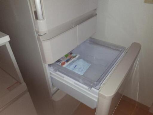 お話し中です！使用頻度の少ないシャープ冷蔵庫2014年製