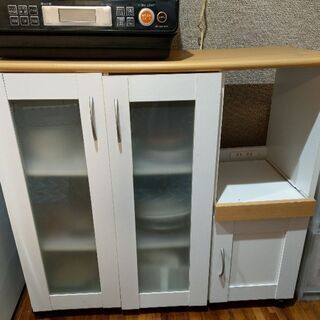 【最終値下げ】キャスター付き カウンターワゴン 食器棚 キッチン...