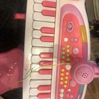 キティちゃん　電子ピアノ
