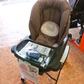 ApricaﾕﾗﾘｽﾞﾑDX 電動ﾊｲ＆ﾛｰﾁｪｱｰ