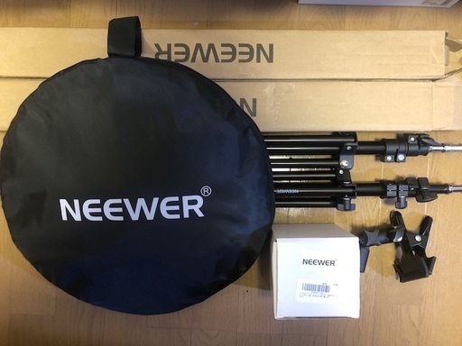 ライティング機材一式(NEEWER撮影用折りたたみ式丸レフ板・スプリングクランプホルダー・190cmアルミ製ライトスタンド・NP-F550互換バッテリー 2個・CN-160 LED ビデオライト)
