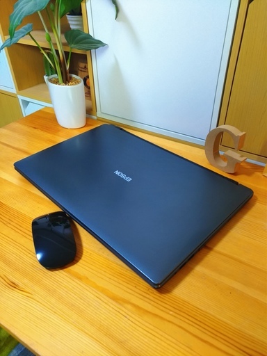 corei5メモリ8Gで超高性能★　薄型モデルでオシャレ！　高級感のあるアルティメットシルバー♪　とても美品！　音質がいい♪　最新Windows10　64Bit！　大容量500G　Epson　大画面15.6インチ　テンキー＆ウェブカメラ内蔵　　マウス付き 　ノートパソコン　無線LAN　Wi-Fi対応 　DVDドライブ