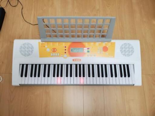 ヤマハ　キーボード　EZ-J210