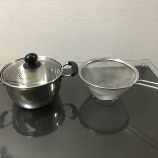 【便利】鍋(蓋つき)&サイズぴったりのザル　セット