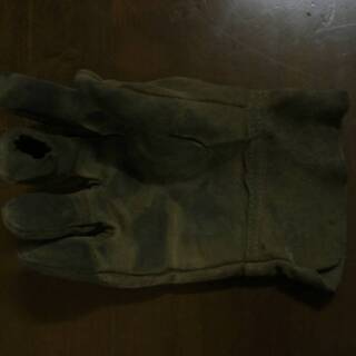 土木関係作業　革手袋片手のみ　３カ月使用汚れあり