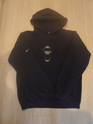 MEMORY 刺繍ロゴ ジップパーカー/F/BLK MEMORY（メモリー）の