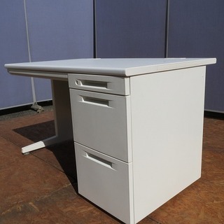 オフィス用家具 事務机①