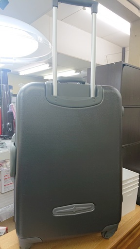 ＣＡＲＧＯ　スーツケース　鍵付き　キャリーケース（Ｗ8）