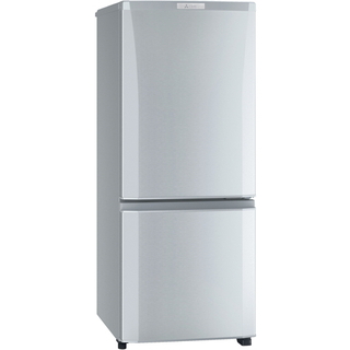 2017年5万で購入、きれいなシルバー２ドア冷凍冷蔵庫を6000円で！