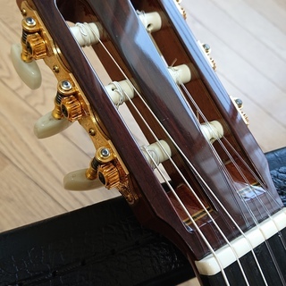 美品 YAMAHAクラシックギター グランドコンサートシリーズ GC‐11C 中古