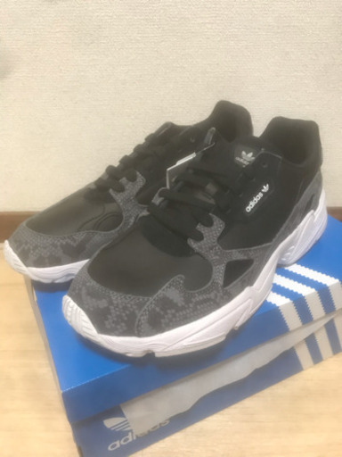 【値下げ交渉あり！】adidas アディダスファルコン