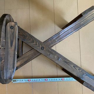 折り畳み式 焼き目加工 木製丸椅子