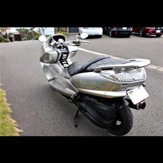 希少 FREEDOM 製 リアアンダーカウル 4D9 マジェスティ SG20J