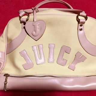 JUICY　COUTURE　スポーツバッグ　ポケットたくさん　ジ...