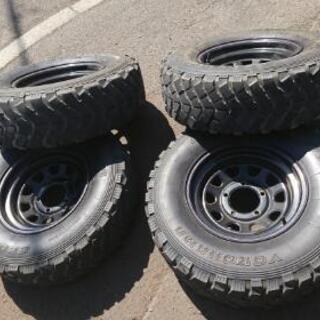 ジムニー 15インチのタイヤ ホイール4本セット