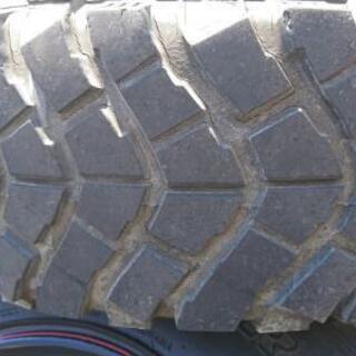 ジムニー 15インチのタイヤ ホイール4本セット