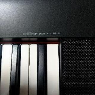 電子キーボードになります