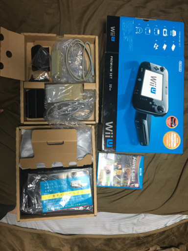 will uプレミアムセット黒とマインクラフトのソフトとPROコントローラー付き