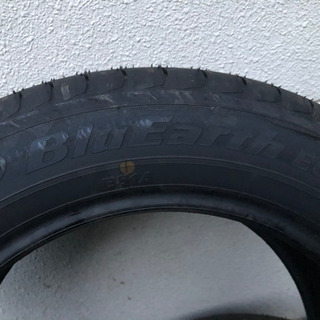 YOKOHAMA ブルーアース　225/60R17
