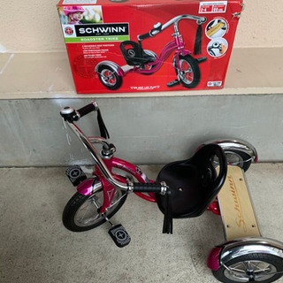 SCHIWINN ROADSTER TRIKE