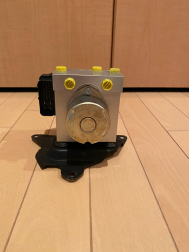 ジムニー JB23W ABSアクチュエーターAssy | ega.org.eg