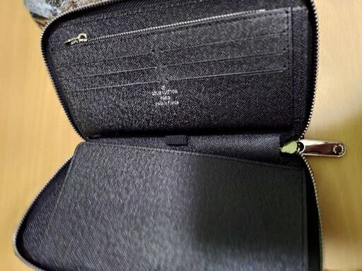 LOUIS VUITTON　5年くらい未使用でした。