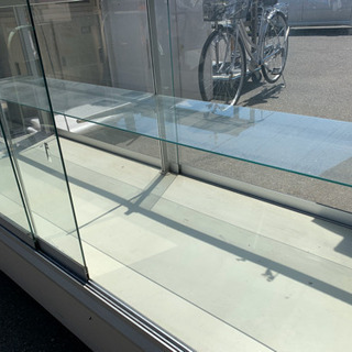 ガラスショーケース ローケース 両開き 棚1段 1800×600×955 中古