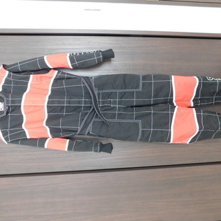 レーシングカート　サーキット走行会　ヘルメット レーシングスーツ レーシングシューズ レーシンググローブ 一式