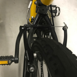 ハマー マウンテンバイク　　イエロー　大人用