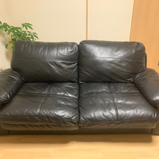 [美品] ニトリ  レザーソファー　３人用本革ソファー