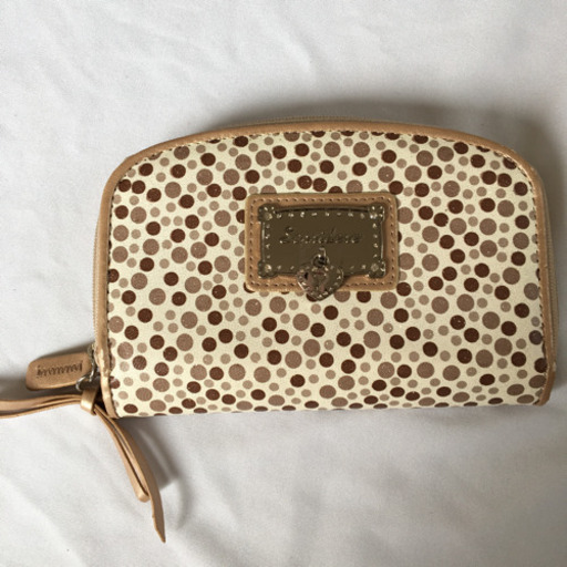 Sorridere ソリデル ポーチ 大きめ折り財布 ワレット ドット Umoja 葛飾の小物 財布 の中古 古着あげます 譲ります ジモティーで不用品の処分 Sorridere ソリデル ポーチ 大きめ折り財布 ワレット ドット Umoja 葛飾の小物 財布 の中古 古着あげます 譲ります ジモティーで不用品の処分