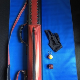 ビリヤードキュー、ケース・小物付き　取引完了