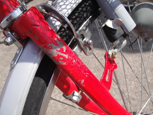 27インチ 自転車 シティサイクル ママチャリ 切替なし 赤