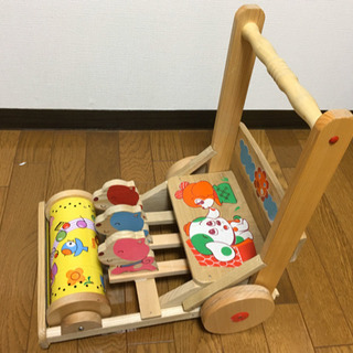 押し車 きこりのおもちゃ 木製 赤ちゃん ベビーウォーカー 練習...