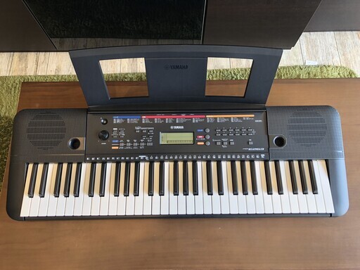 中古品　2017年製　YAMAHA / ヤマハ　ポータブルキーボード　PSR-E263