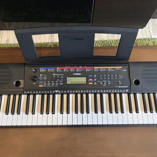 中古品　2017年製　YAMAHA / ヤマハ　ポータブルキーボ...