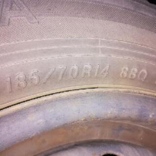 185 70 R14のタイヤを探して居ます。