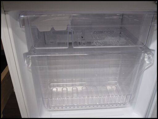 新生活！13200円 ユーイング 2ドア 冷蔵庫 110L 2015年製 ホワイト