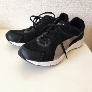 新品♡ PUMA プーマ　スニーカー(黒)  27.0cm