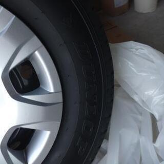 ハイエースダークプライム2純正タイヤ新車外し