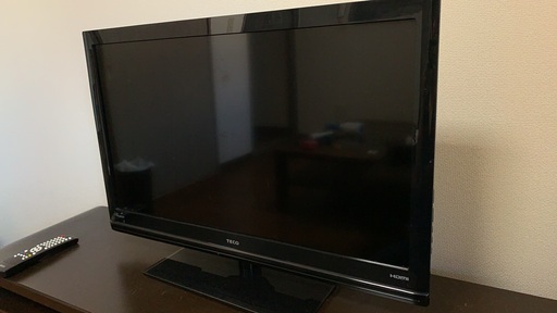TECO ３２インチ　液晶テレビ　２０１２年