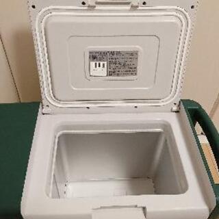 🔊価格のご相談🆗子供の部活の応援先で氷を作ったら、何度でも冷え冷えの飲み物が作れますよ😁👍✨  