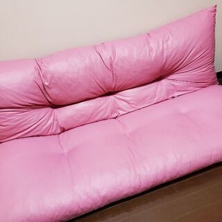 ピンクのソファー (お譲り先が決まりました)