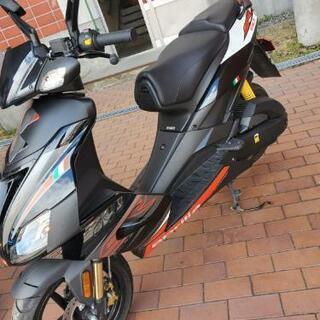 aprilia SR50スクーター水冷2ストロークインジェクション原付