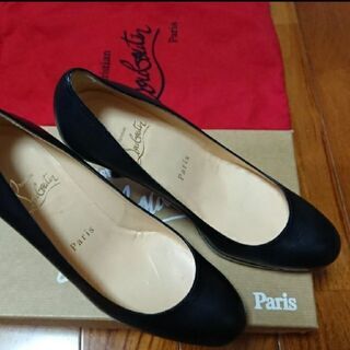 クリスチャン・ルブタン PRORATA