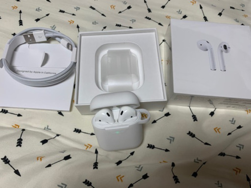 AirPods 第2世代ワイヤレス充電ケース付き！