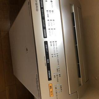 パナソニック　除湿乾燥機　2019 年　洗濯物乾燥